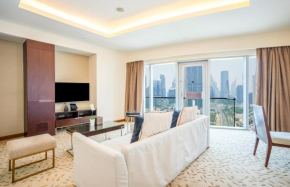 Homesgetaway - Amazing Location 1BR at Dubai Mall Residences